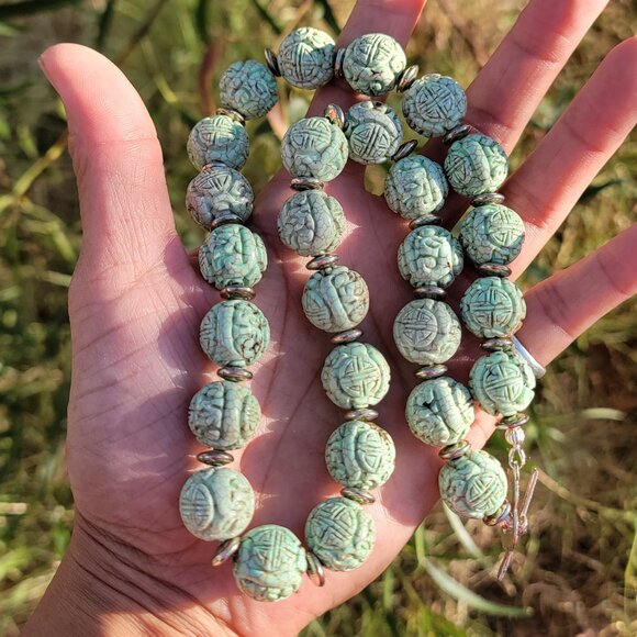 Absolutely stunning RARE Chinese natural green turquoise carved shou beads sterl - Picture 9 of 16